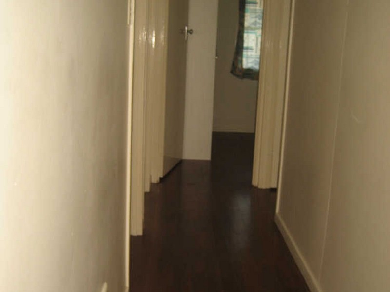 44 Aspinall Street, Leichhardt QLD 4305