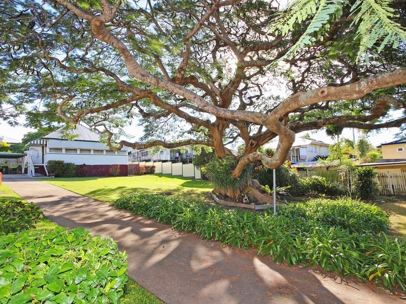 60 Pine Street, North Ipswich QLD 4305