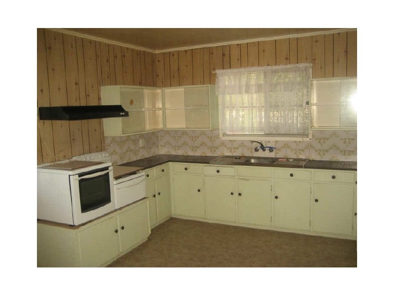 14 Jellicoe, Brassall QLD 4305