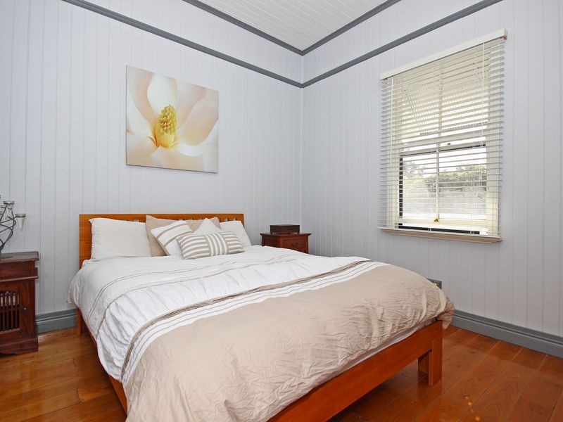 13 Pommer Street, Brassall QLD 4305
