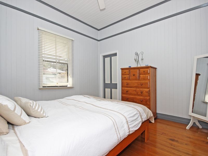 13 Pommer Street, Brassall QLD 4305