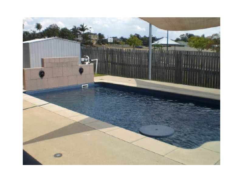 351 South Station Road, Raceview QLD 4305