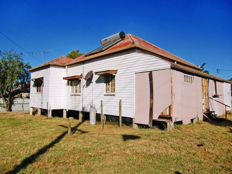 37 River Road, Dinmore QLD 4303