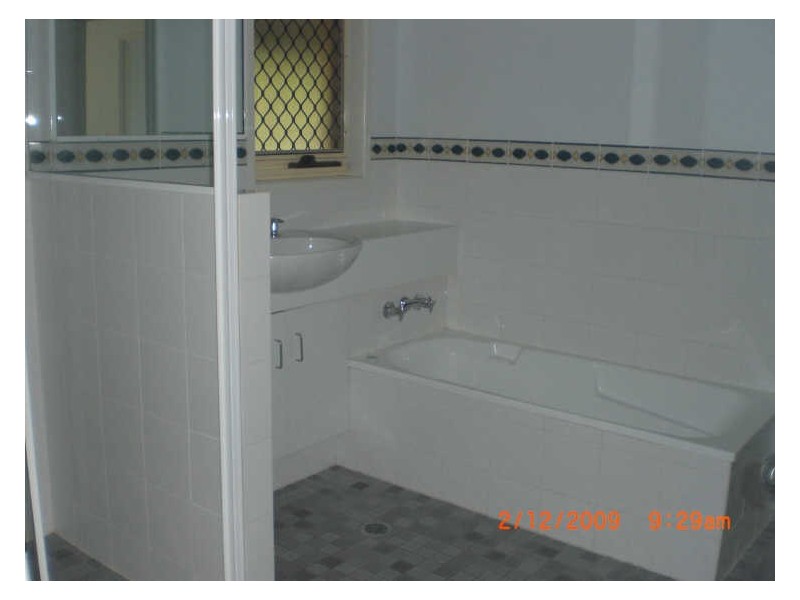 7/13 John Staines Cresent, North Ipswich QLD 4305