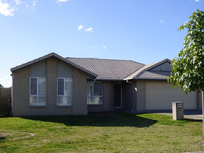 34 Ronayne Circle, One Mile QLD 4305