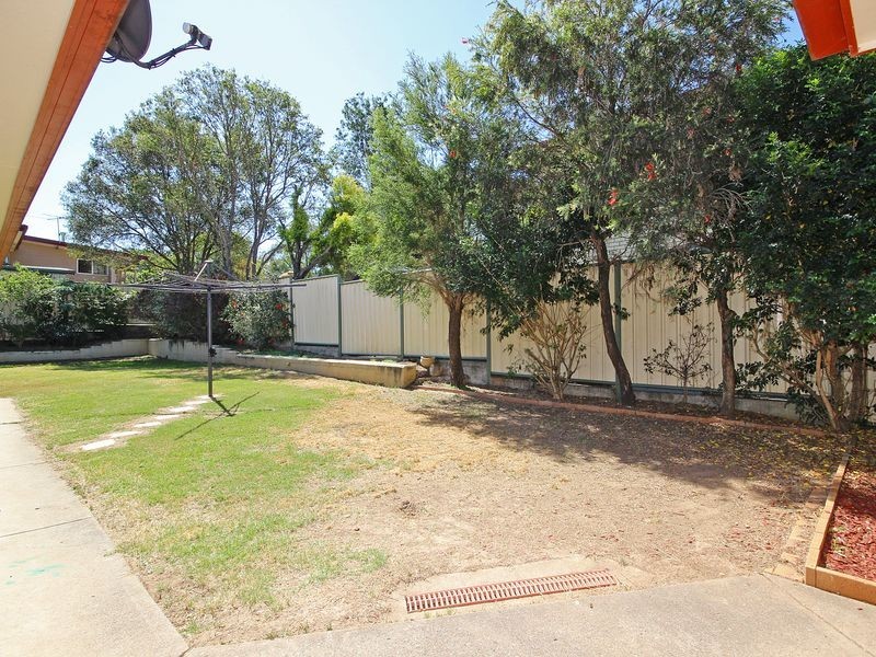 1 Glenelg Drive, Brassall QLD 4305