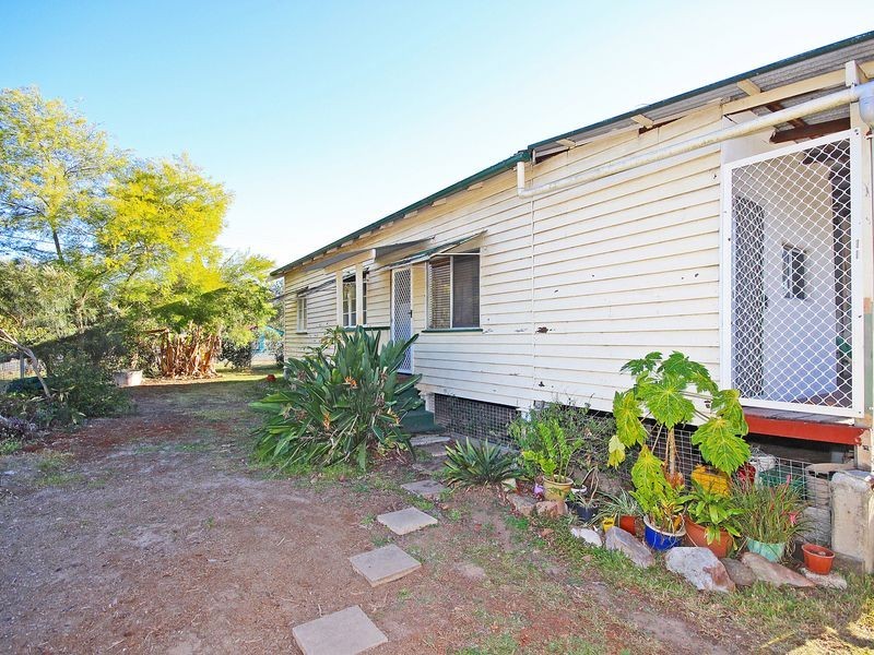 199 Pine Mountain Road, Brassall QLD 4305