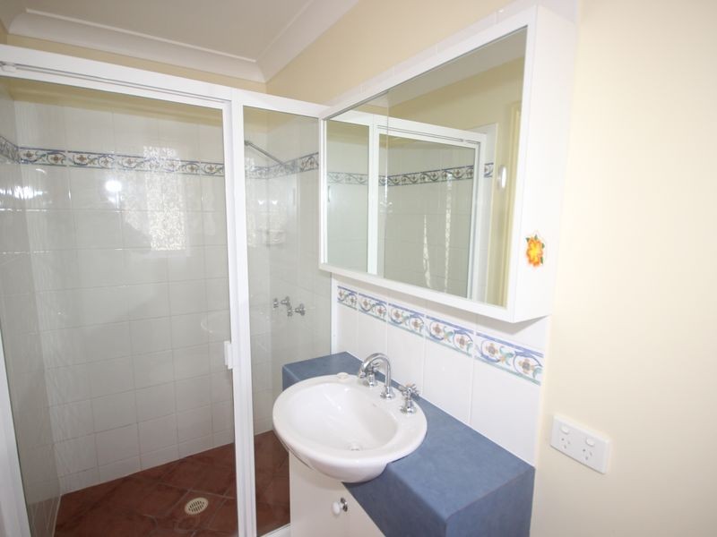4 Zoe Court, Raceview QLD 4305