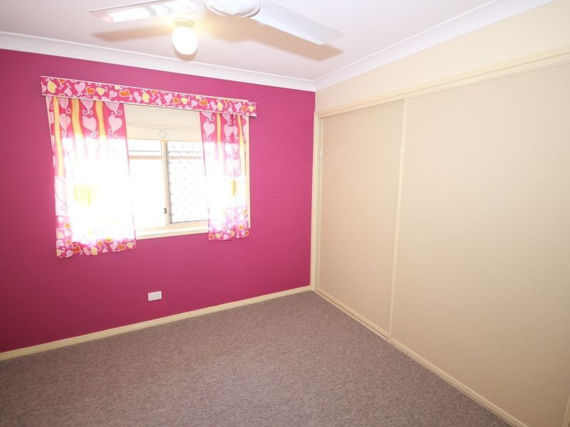 4 Zoe Court, Raceview QLD 4305