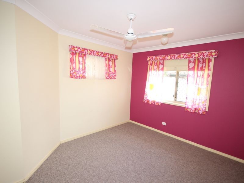 4 Zoe Court, Raceview QLD 4305