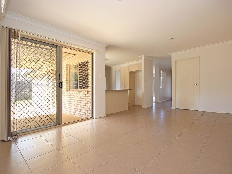 12 Lukin Court, Brassall QLD 4305