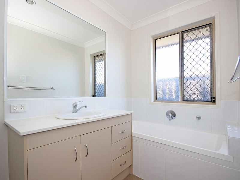 12 Lukin Court, Brassall QLD 4305