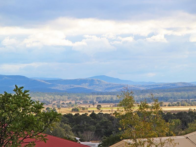 45 Birru Place, Rosewood QLD 4340