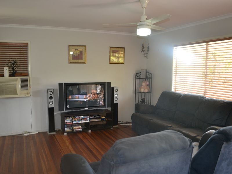 2 Wellen Street, Bundamba QLD 4304
