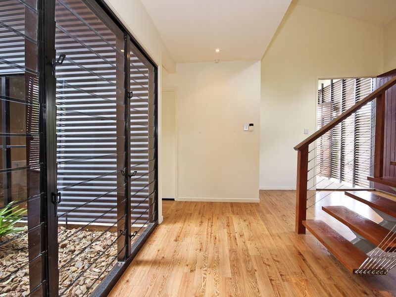 62 Oakview Circuit, Brookwater QLD 4300
