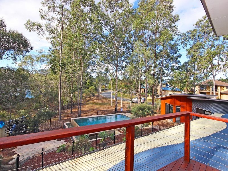 62 Oakview Circuit, Brookwater QLD 4300