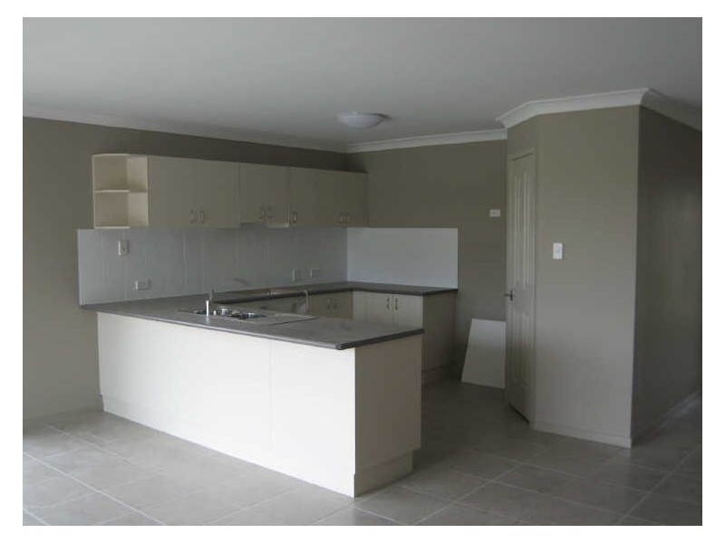 6 Rush Court, Bundamba QLD 4304