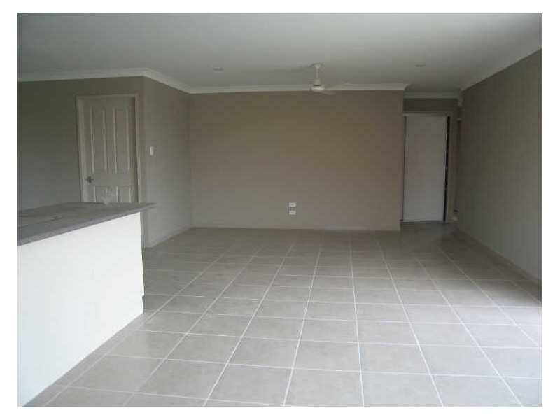 6 Rush Court, Bundamba QLD 4304