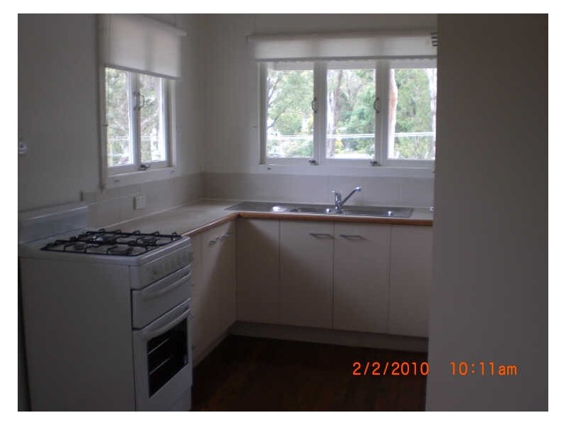 35 John Street, Bundamba QLD 4304