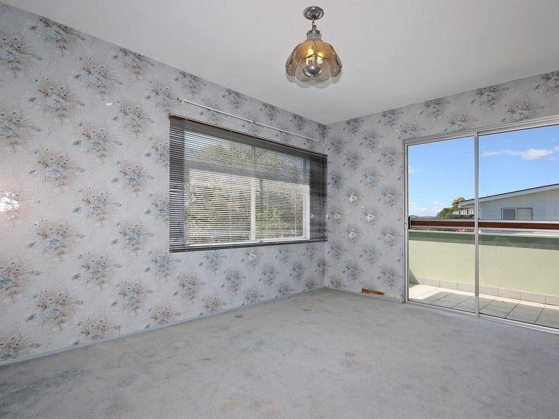 54 Grange Road, Eastern Heights QLD 4305