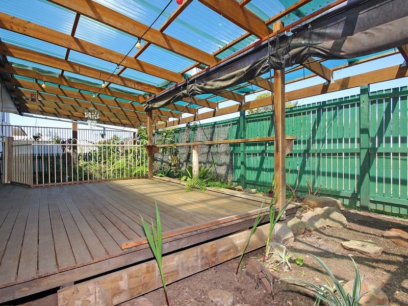 54 Grange Road, Eastern Heights QLD 4305