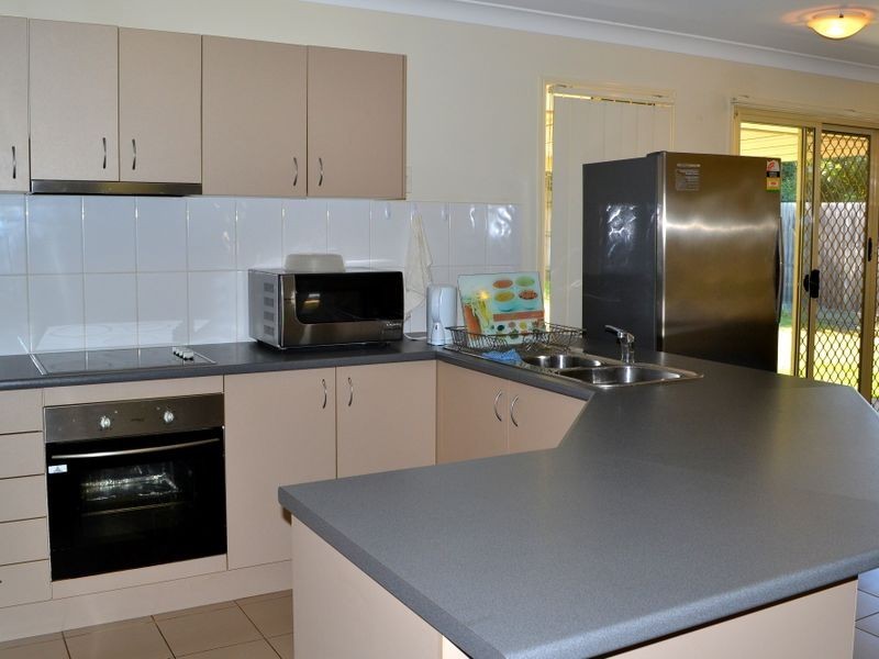 3 Josh Court, Flinders View QLD 4305