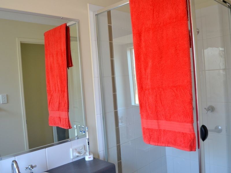 3 Josh Court, Flinders View QLD 4305