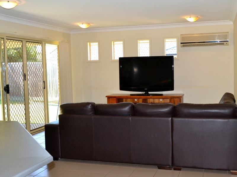 3 Josh Court, Flinders View QLD 4305