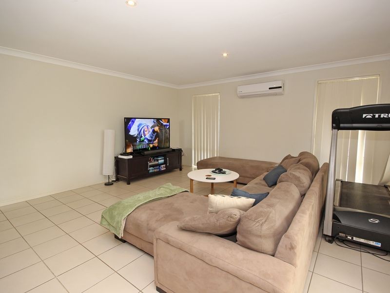 9 Lilley Terrace, Chuwar QLD 4306