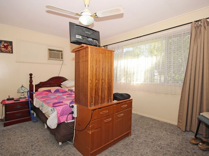 50 Lloyd George Street, Eastern Heights QLD 4305