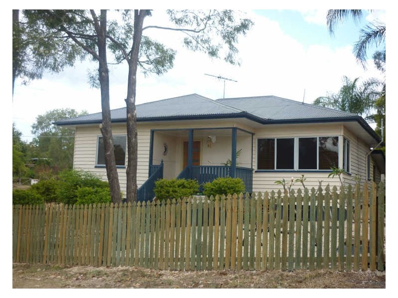 17 Elms Street, Bundamba QLD 4304