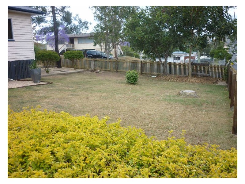 17 Elms Street, Bundamba QLD 4304