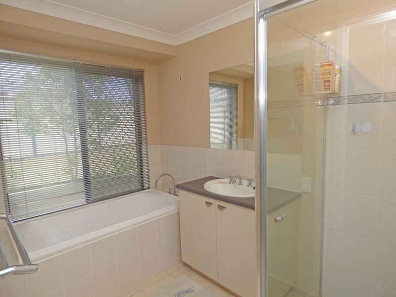 2 Bayley Road, Pine Mountain QLD 4306