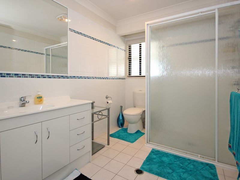 Moores Pocket QLD 4305