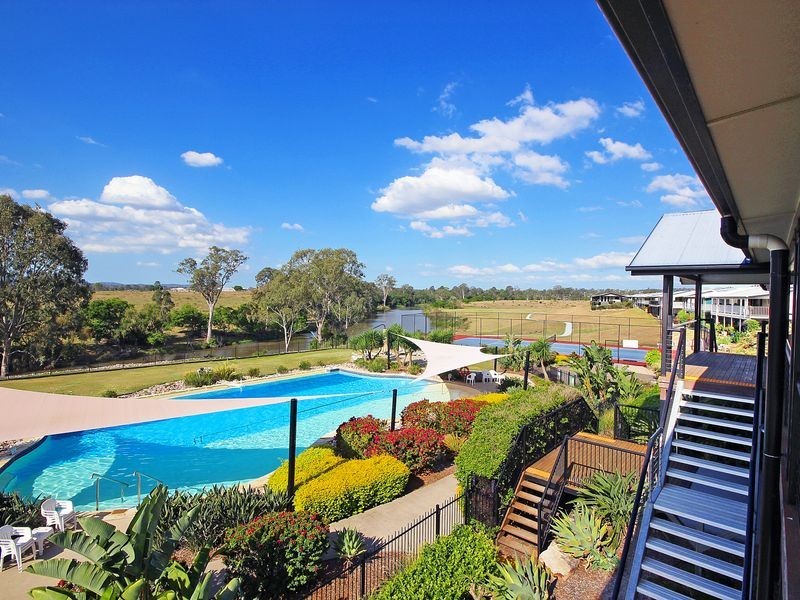 Moores Pocket QLD 4305