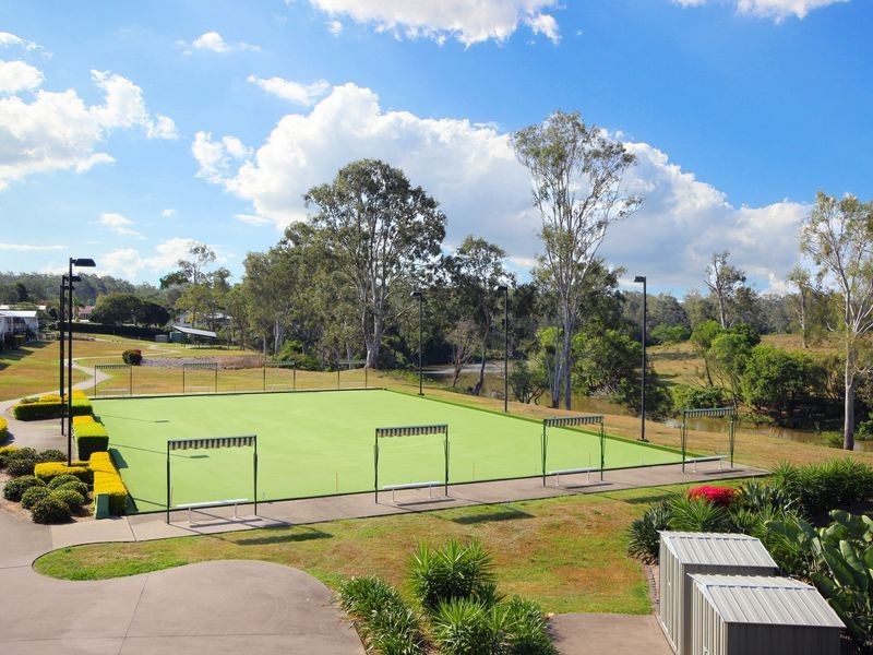 Moores Pocket QLD 4305