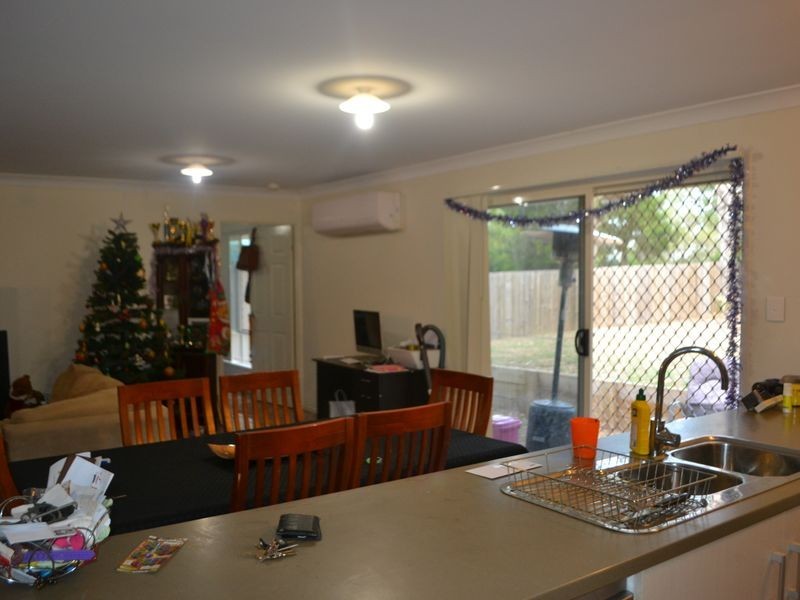 27 River Road, Bundamba QLD 4304
