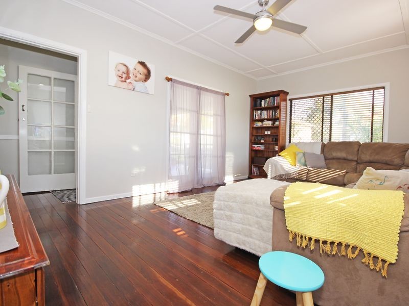 49 Ferrett Street, Sadliers Crossing QLD 4305