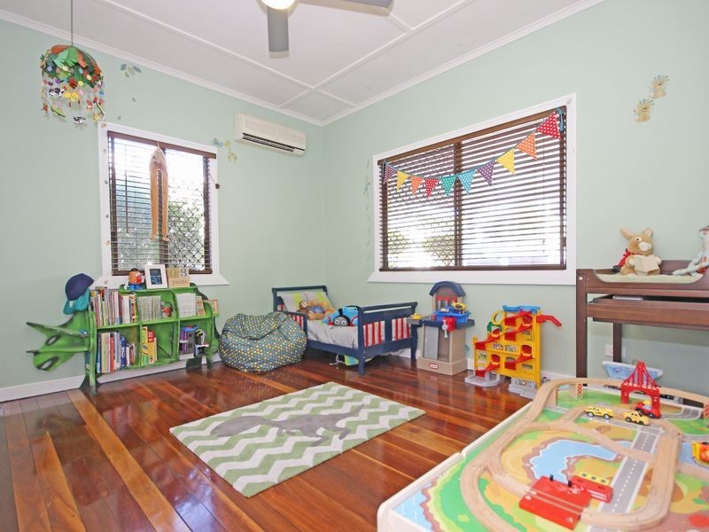 49 Ferrett Street, Sadliers Crossing QLD 4305