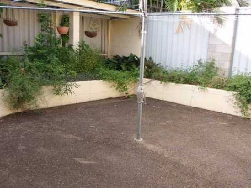 19 Carl lane, North Ipswich QLD 4305