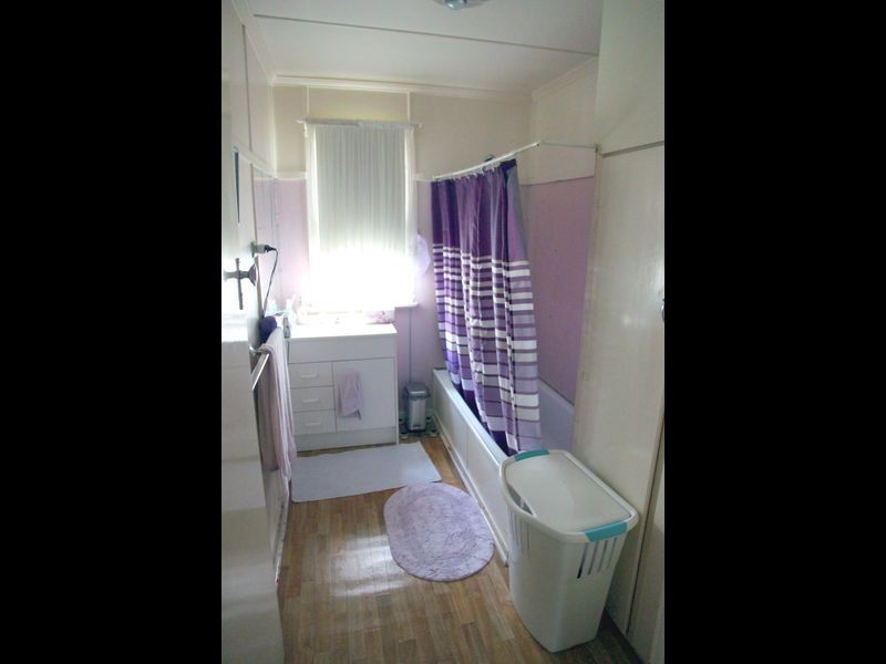 13 Rodney Street, Silkstone QLD 4304