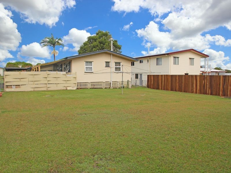 13 Rodney Street, Silkstone QLD 4304