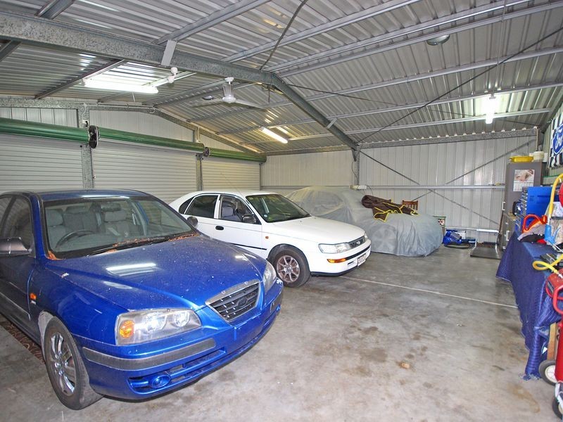 70 Darling Street West, West Ipswich QLD 4305