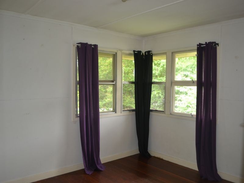 2 Baillieston Street, Leichhardt QLD 4305