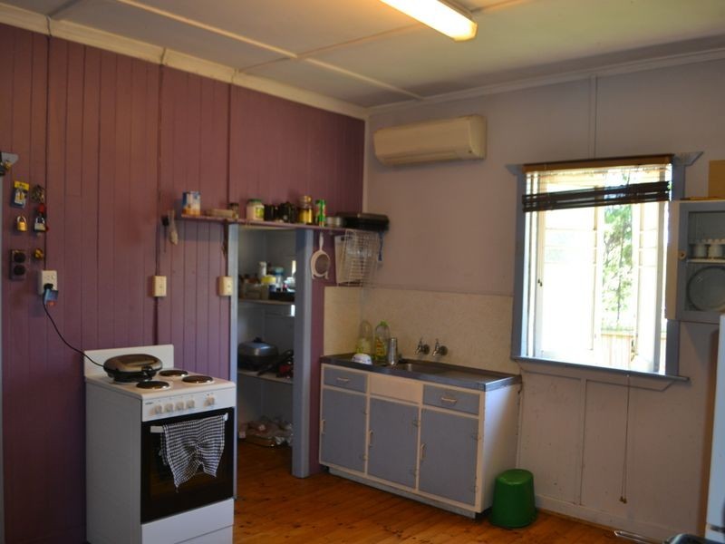 48 River Road, Dinmore QLD 4303