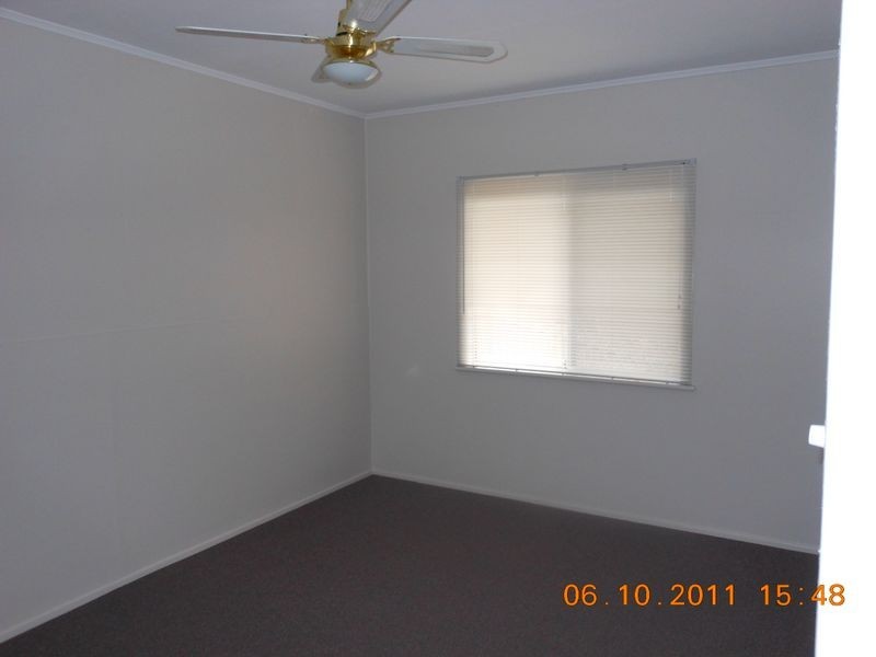 2/29 Merrell Street, Booval QLD 4304