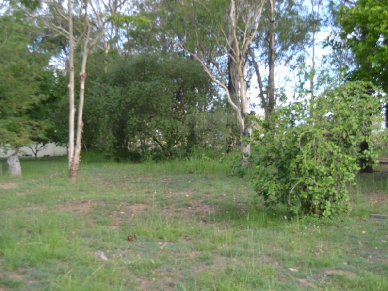 25 River Road, Bundamba QLD 4304