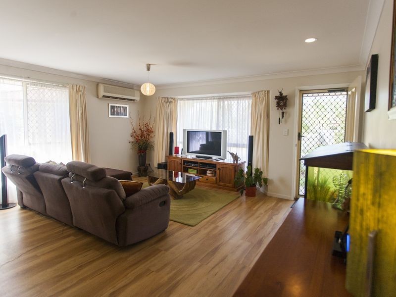 2/12 Collins Street, Brassall QLD 4305