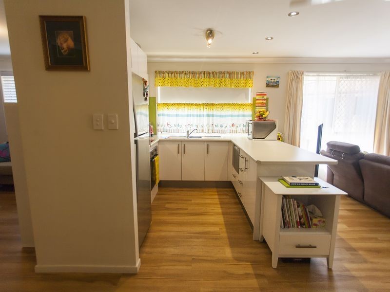 2/12 Collins Street, Brassall QLD 4305