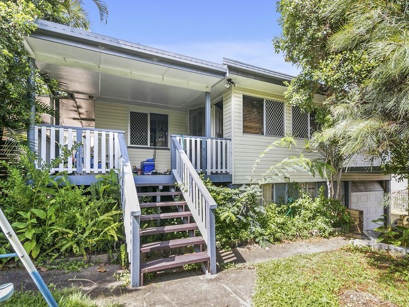 4 Berry Street, Churchill QLD 4305